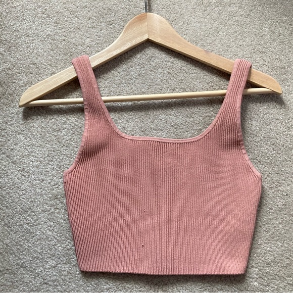 Aritzia Wilfred sculpt knit cropped tank, heirloom pink, size S - Picture 6 of 8
